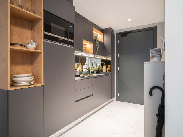 Stylish Furnished Apartment in the center of Bern, Bern Amsterdam Apartments for Rent