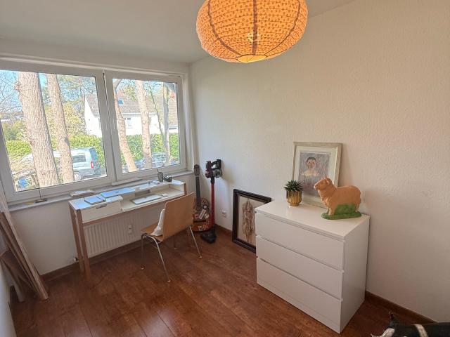 Stylish Furnished Apartment with Balcony & Parking