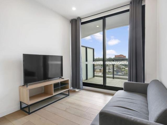 Stylish Furnished Living in Convenient Blackburn