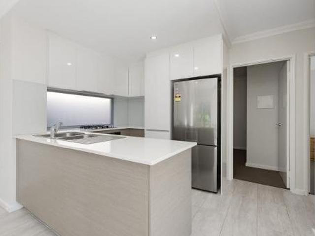 Stylish Furnished Living in Morley