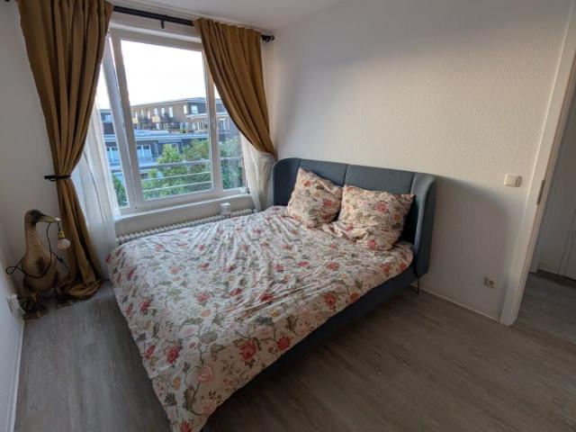 Stylish Furnished Penthouse Apartment with Large Terrace and Panoramic Views – Berlin 13055, Berlin Amsterdam Apartments for Rent