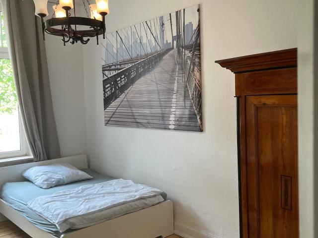 Stylish furnished period apartment in Cologne Klettenberg, Koln Amsterdam Apartments for Rent
