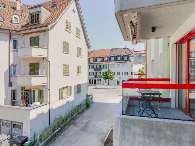 Stylish Furnished Studio Apartment in Oerlikon, Zurich Amsterdam Apartments for Rent