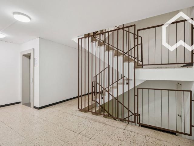 Stylish furnished studio with sunny balcony in popular Rheingauviertel, Wiesbaden Amsterdam Apartments for Rent