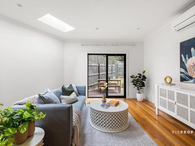 Stylish Family Townhouse in the Balwyn High School Zone