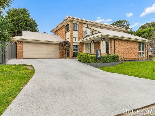 Stylish Family With Views Across The Plenty Gorge