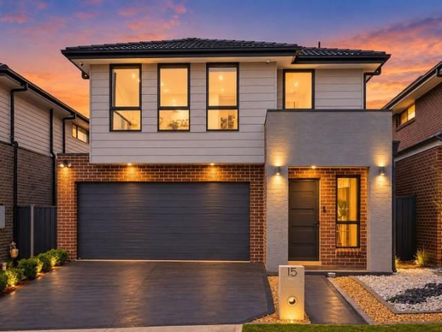 Stylish Family Home in a Convenient Melonba Location