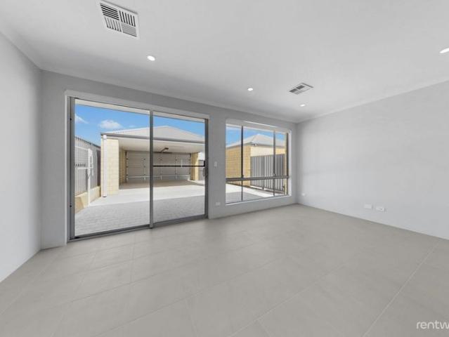 STYLISH FAMILY HOME IN A GREAT LOCATION