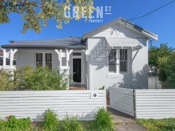 Stylish Family Home in Prime Lifestyle Location