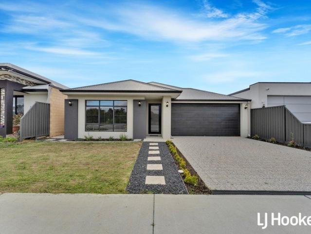 Stylish Family Home in Prime Southern River
