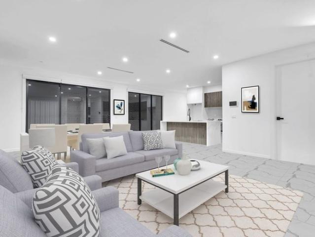 Stylish Family Home in Trillium Estate