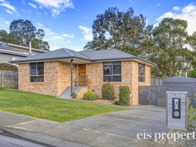 Stylish Family Home with Exceptional Outdoor Living