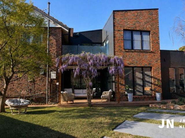 STYLISH FAMILY HOME WITH HEATED POOL IN A PREMIER PORT MELBOURNE LOCATION $2400 per week