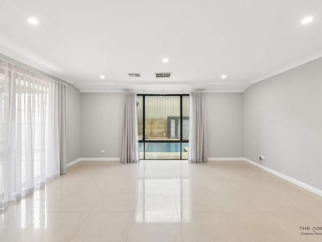 Stylish Family Home with Pool, Theatre & Exceptional Outdoor Living