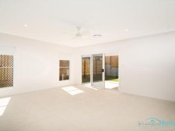 STYLISH FAMILY HOME