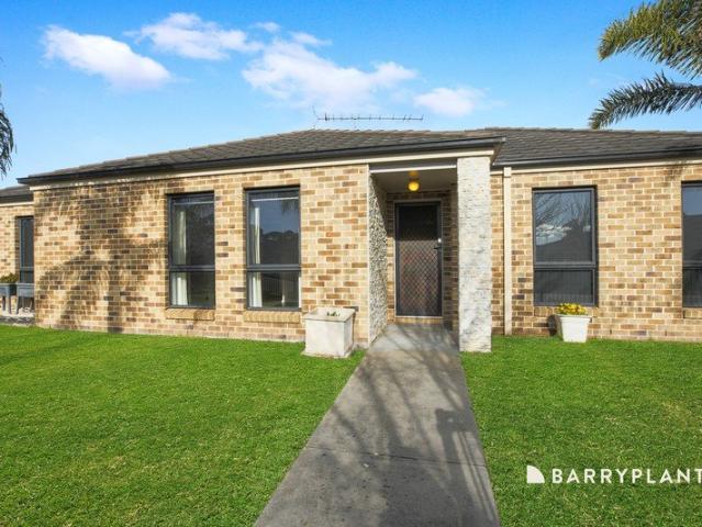 Stylish Family Living Close to the CBD