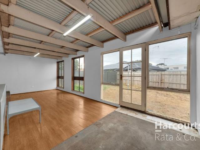 Stylish Family Living in a Convenient Craigieburn Location