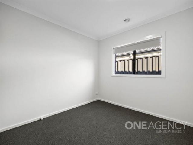 Stylish Family Living in a Convenient Kalkallo Location