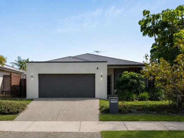 Stylish Family Living in a Highly Convenient Location!