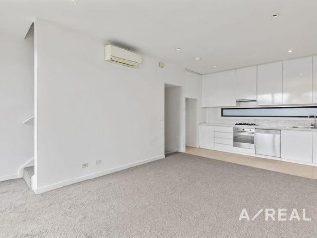 Stylish Family Living in a Prime Burwood Location
