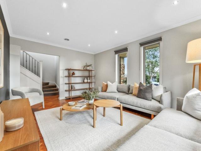 Stylish Family Living in a Prime Location