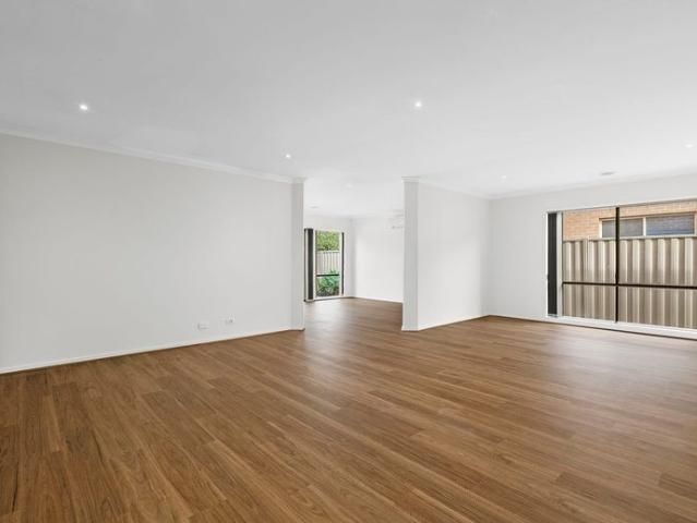 Stylish Family Living in a Prime Point Cook Location