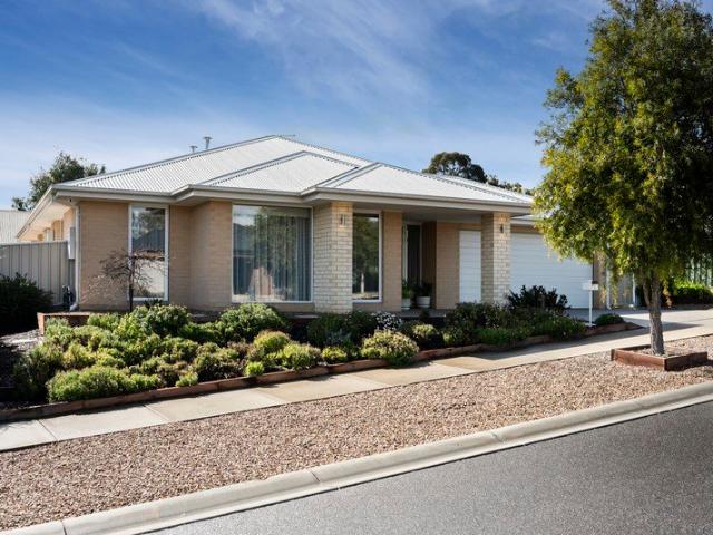Stylish Family Living in a Sought After Location