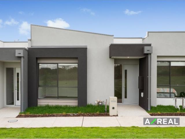 Stylish Family Living in Donnybrook Estate