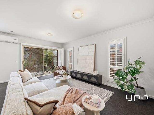 Stylish Family Living in Mount Holden Estate