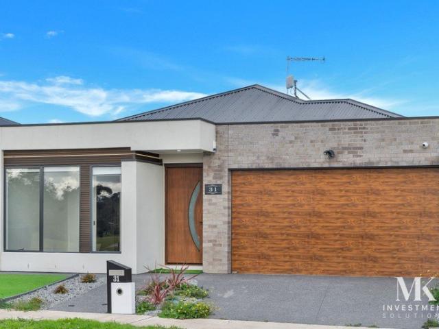 Stylish Family Living in Prime Wollert Location