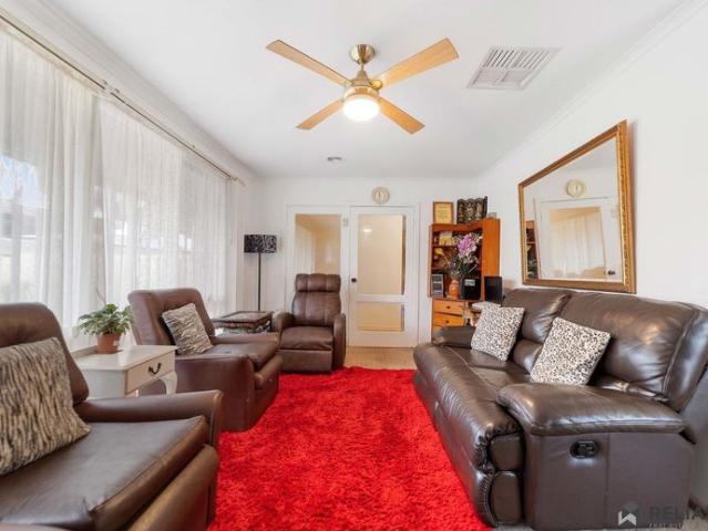 Stylish Family Living in the Heart of Melton South!