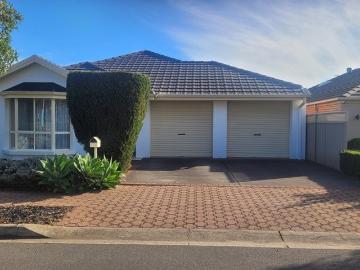 Stylish Family Living in the Heart of Northgate Investment Opportunity