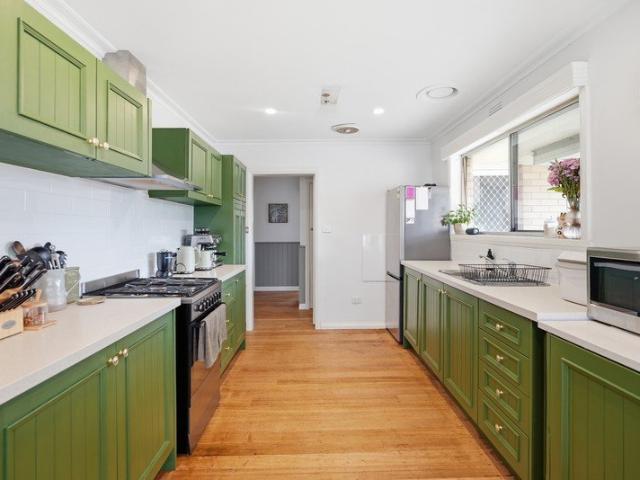 Stylish Family Living in the Heart of Grovedale