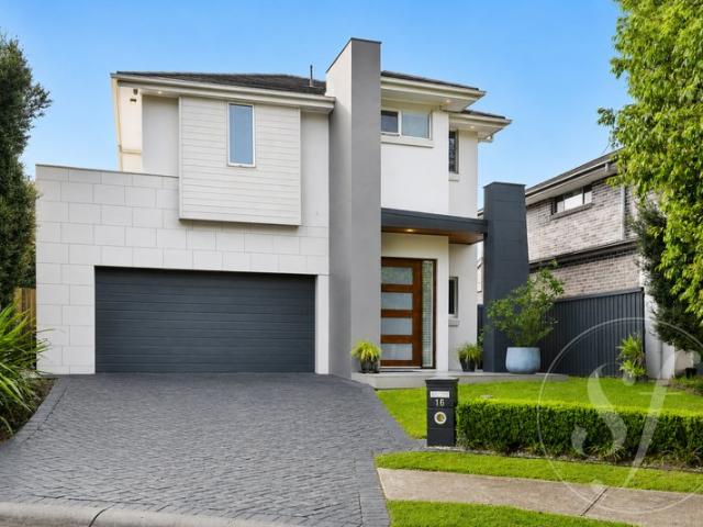 Stylish Family Living in the Heart of Kellyville
