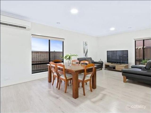 Stylish Family Living in the Prestigious Delaray Estate
