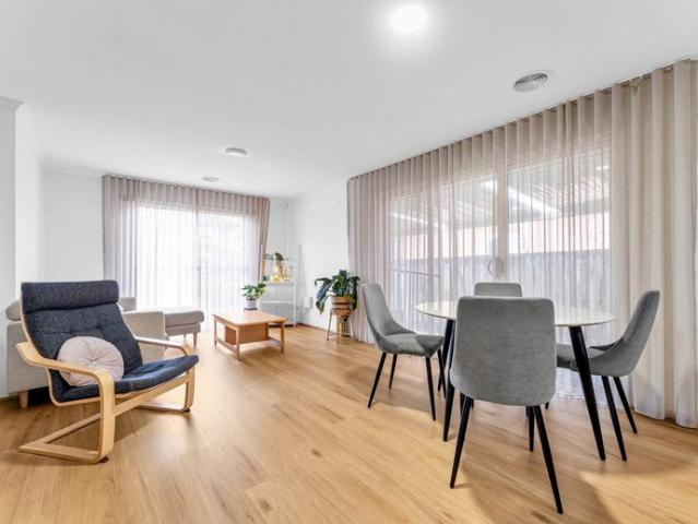 Stylish Family Living With Modern Comfort