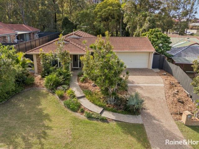 Stylish Family Living with Modern Comfort and Exceptional Convenience