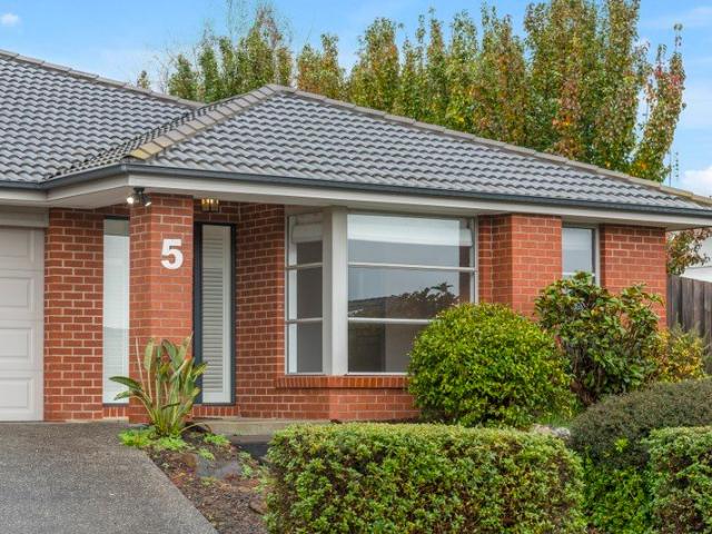Stylish Family Living with Space to Grow
