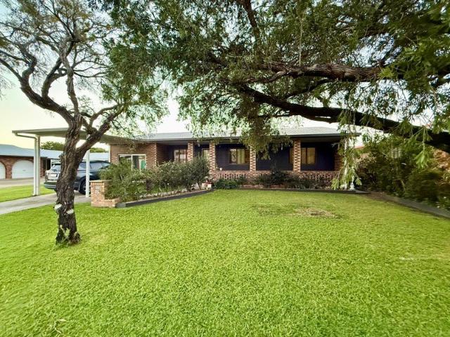 Stylish Family Living with Space, Character and Incredible Side Access