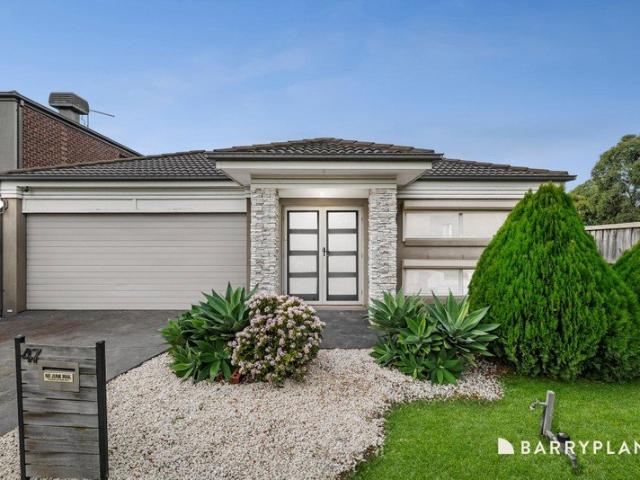 Stylish Family Residence Offering Space, Flexibility & Convenience