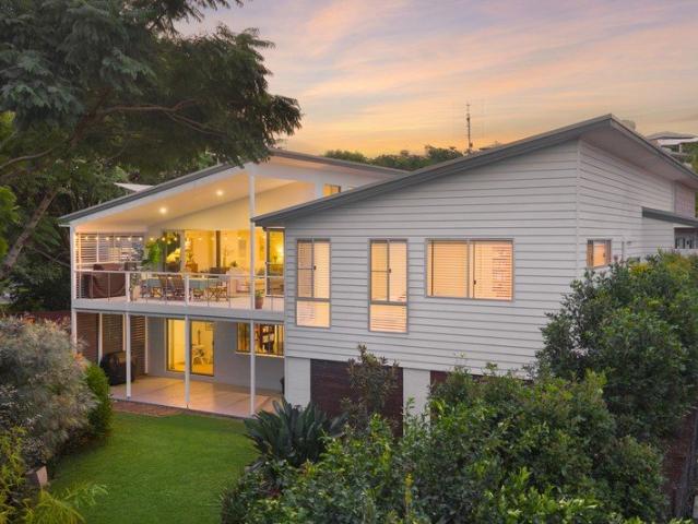 An elevated private sanctuary where family, space and nature come together