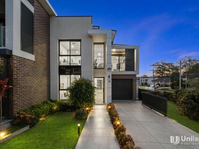 Stylish Five Bedroom Family Living with Dedicated Home Office & Alfresco Entertaining