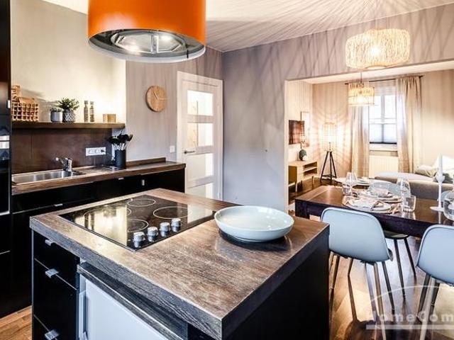 Stylish flat for 1 expat in popular Hamburg Ottensen