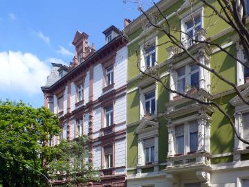 Stylish flat turn of the century house in noble Westend 3 Rooms Balcony Guest WC 76 sqm 1 km to City Center and Fair
