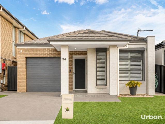 Stylish, Flexible & Low Maintenance Living in Melonba