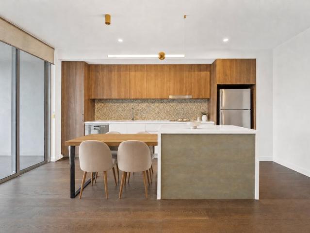 Stylish Fourth Floor Living in M Apartments!