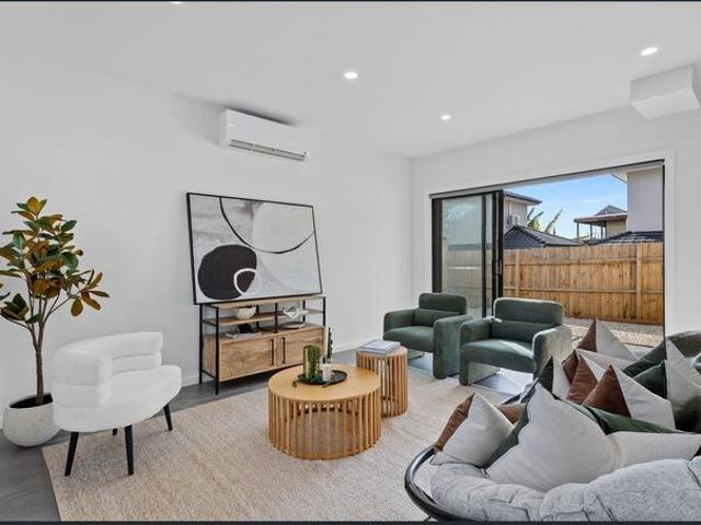 Stylish Four Bedroom Living in a Convenient Location