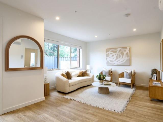Stylish ground floor two bedroom apartment