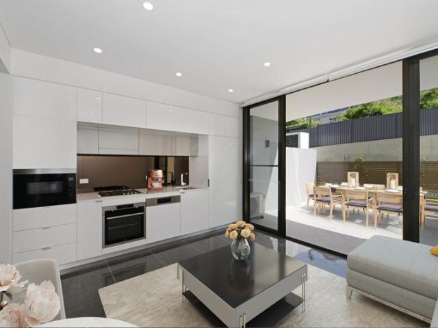 Stylish Ground Floor Apartment in the Heart of Gosford's Waterside Precinct