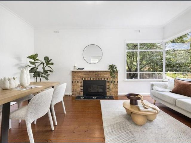 Stylish Ground Floor Living in a Prime Balwyn & Kew High Zone